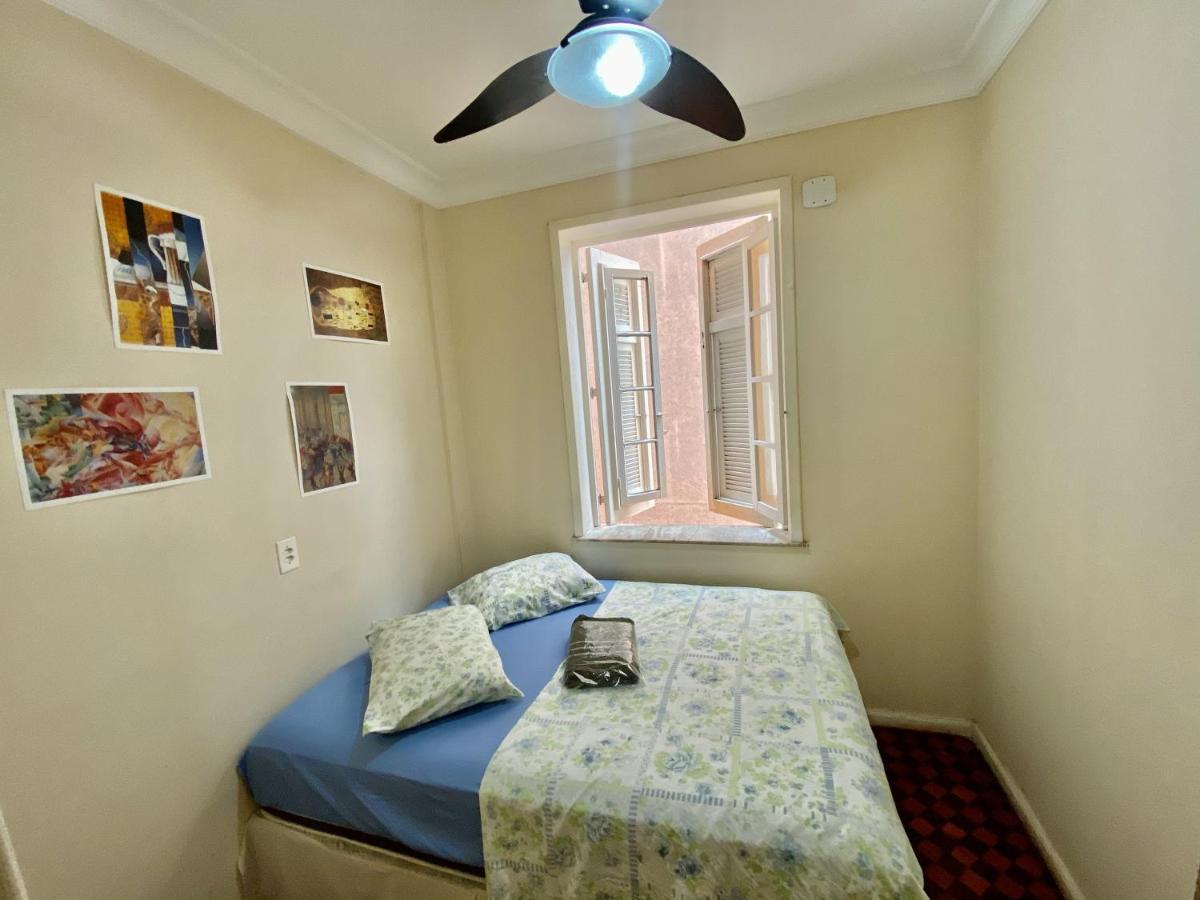 Rio Guesthouse - Um Quarteirao Da Praia De Copacabana Ріо-де-Жанейро Екстер'єр фото