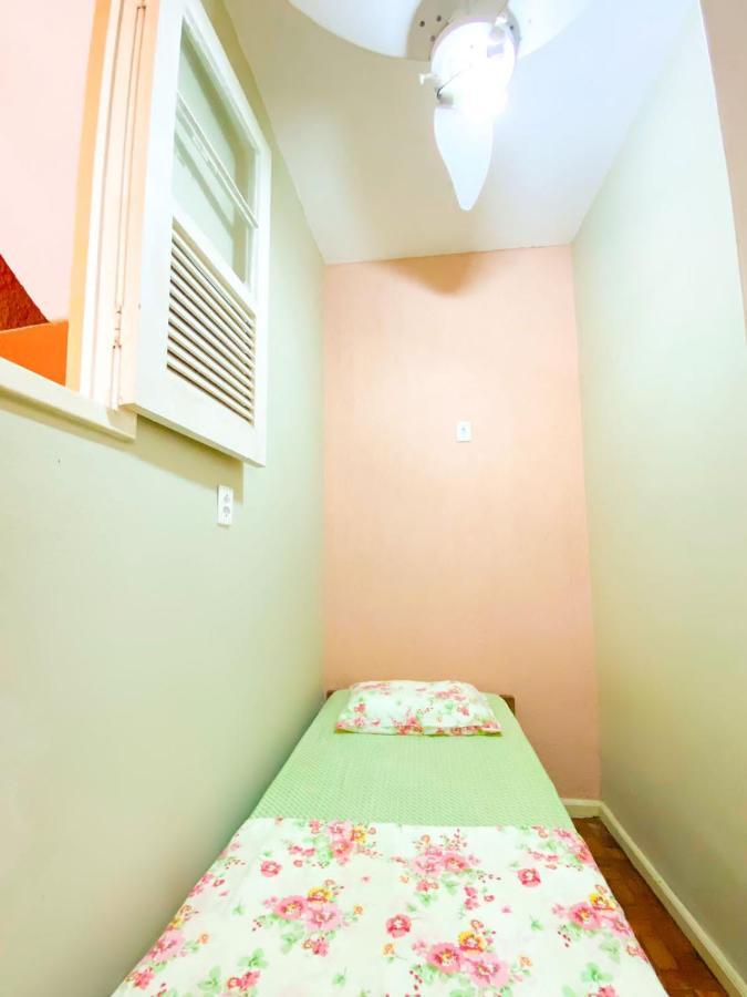 Rio Guesthouse - Um Quarteirao Da Praia De Copacabana Ріо-де-Жанейро Екстер'єр фото