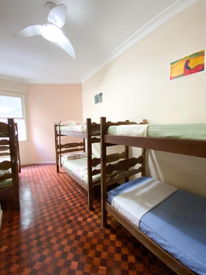 Rio Guesthouse - Um Quarteirao Da Praia De Copacabana Ріо-де-Жанейро Екстер'єр фото