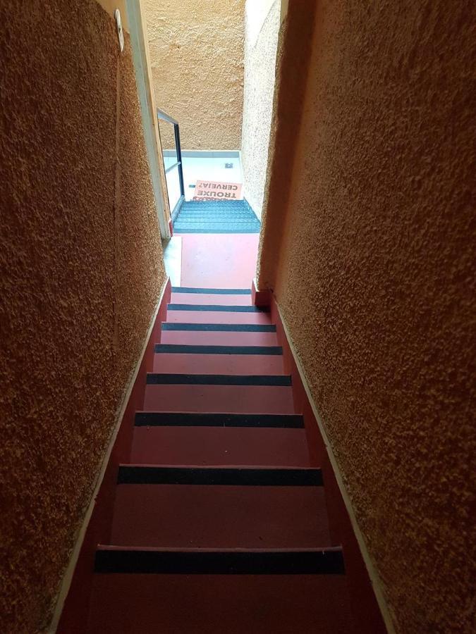 Rio Guesthouse - Um Quarteirao Da Praia De Copacabana Ріо-де-Жанейро Екстер'єр фото
